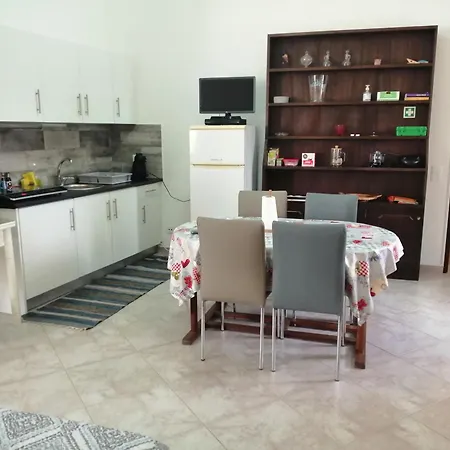 Duas Casas De Ferias Medronhal Faro Em 520 - 2 Exterior photo